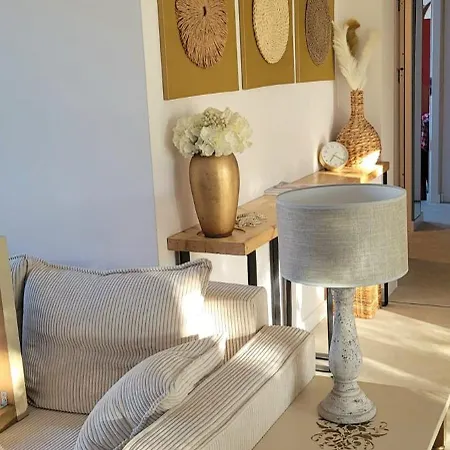 Szyszka W Ogrodzie רוגובו